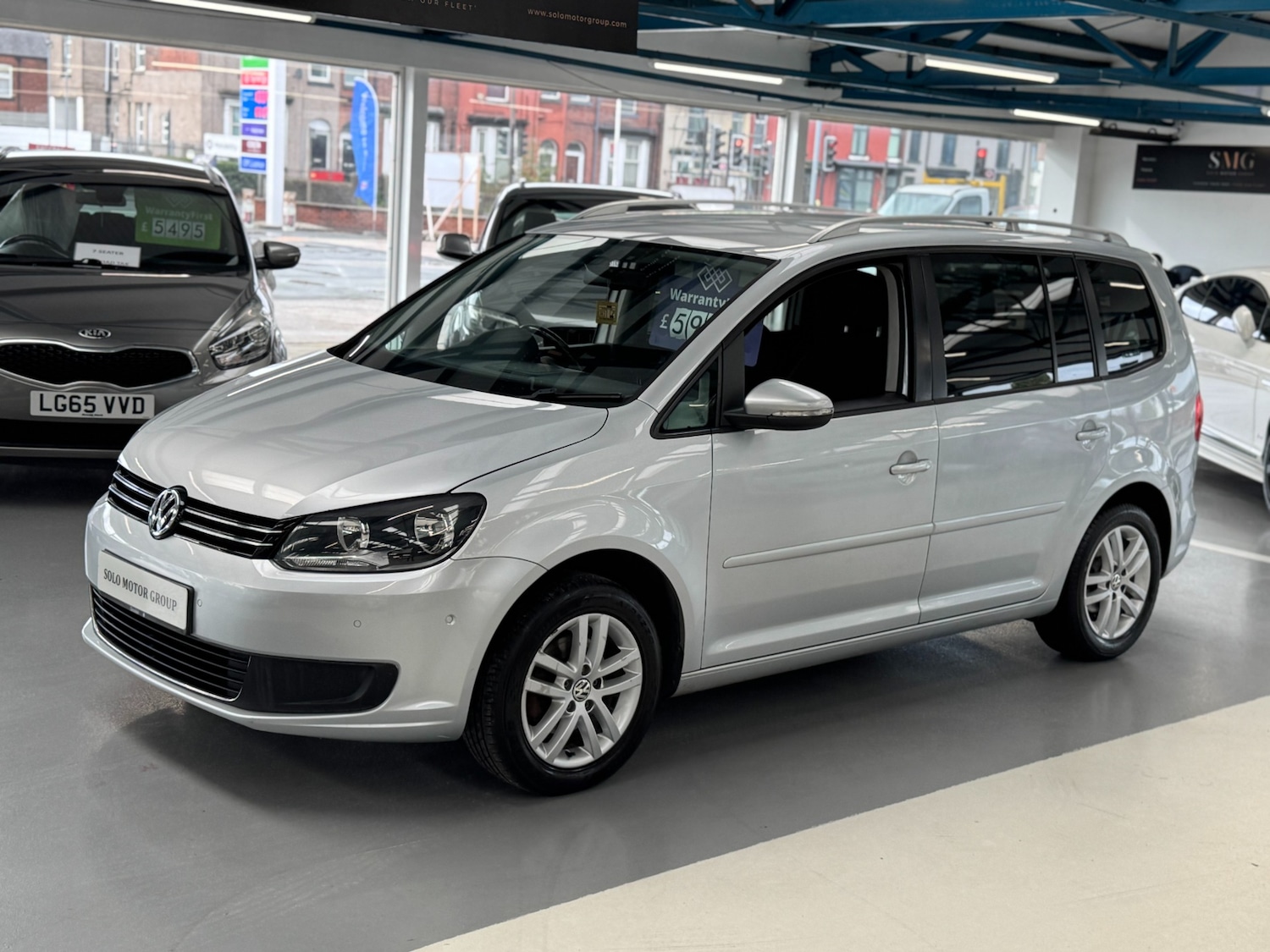 Used Volkswagen Touran 2012 for sale - 76177919: Photo 9