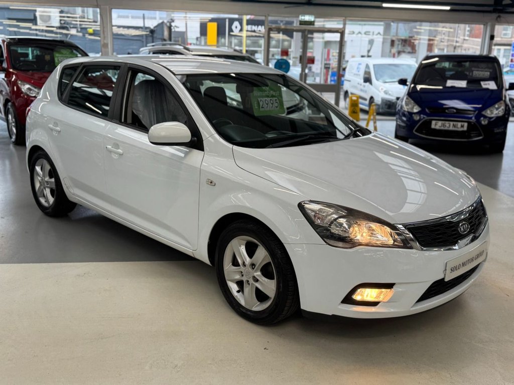 Used Kia Ceed 2012 for sale - 77631592: Photo 21