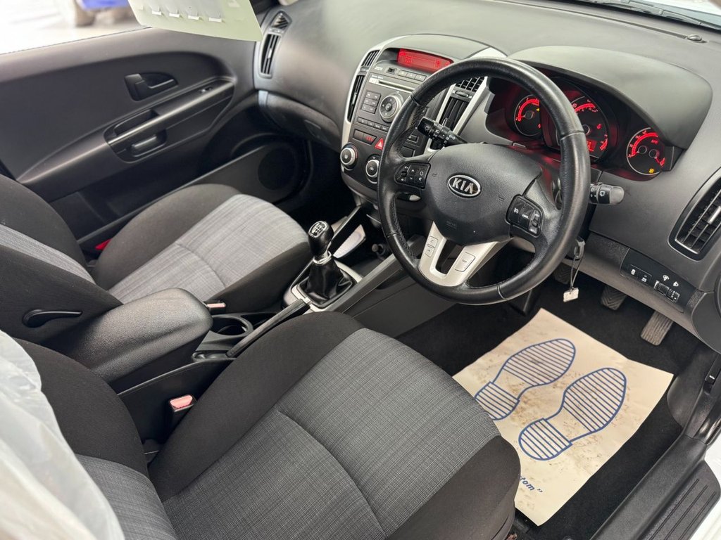 Used Kia Ceed 2012 for sale - 77631592: Photo 22