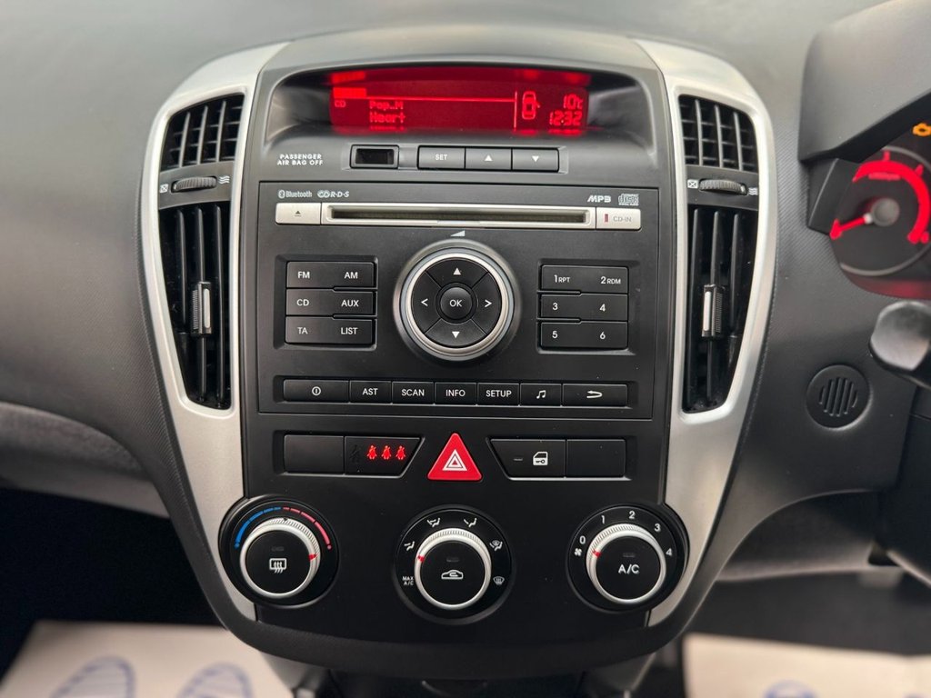 Used Kia Ceed 2012 for sale - 77631592: Photo 28