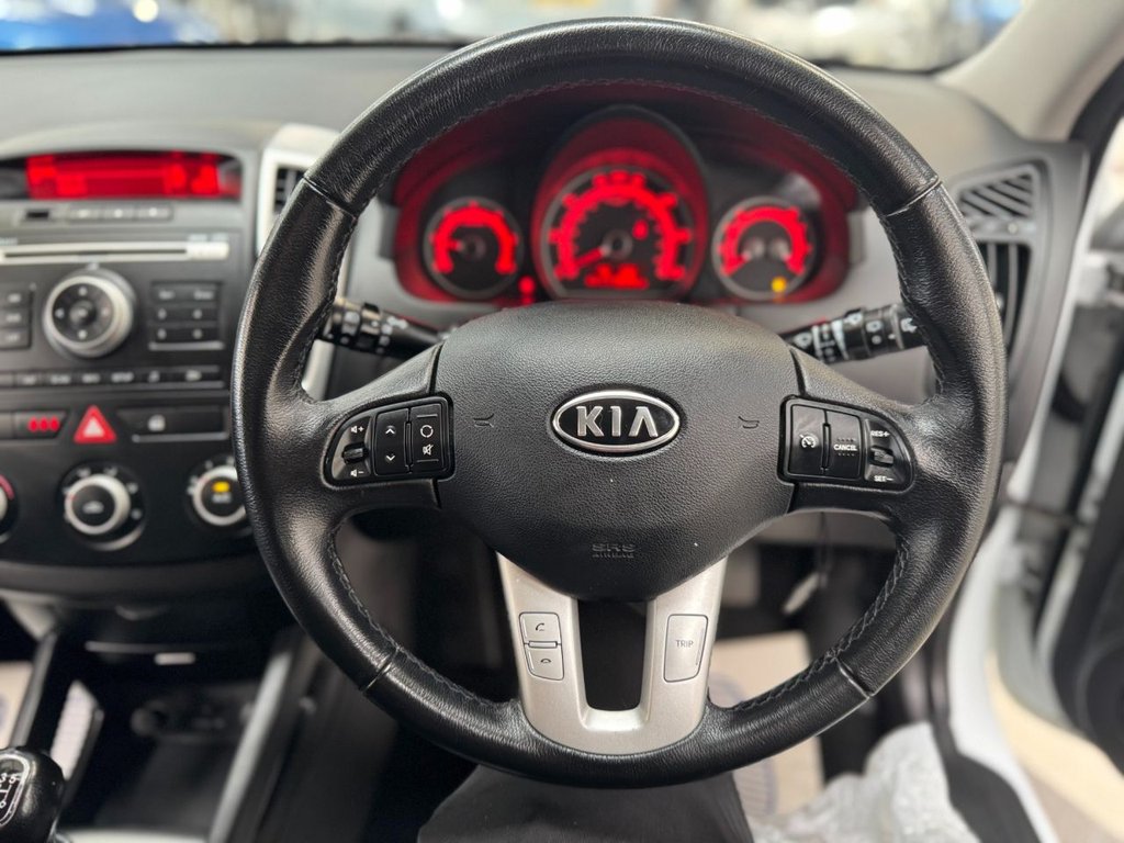 Used Kia Ceed 2012 for sale - 77631592: Photo 38