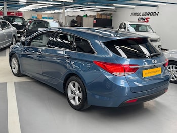 Used Hyundai i40 2012 for sale - 78533919: Photo