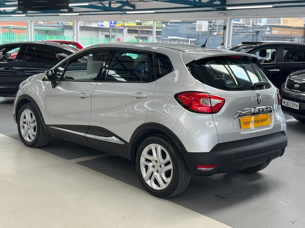 Used Renault Captur 2014 for sale - 75653231: Photo 2