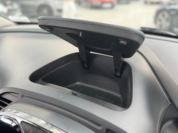 Used Renault Captur 2014 for sale - 75653231: Photo 31