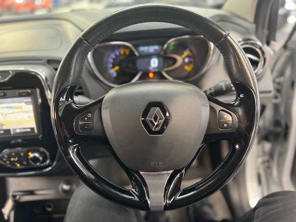 Used Renault Captur 2014 for sale - 75653231: Photo 41