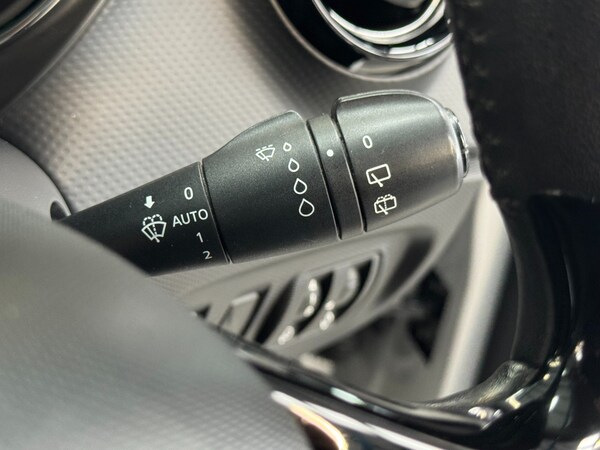 Used Renault Captur 2014 for sale - 75653231: Photo 47