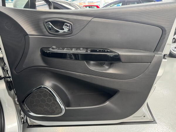 Used Renault Captur 2014 for sale - 75653231: Photo 53