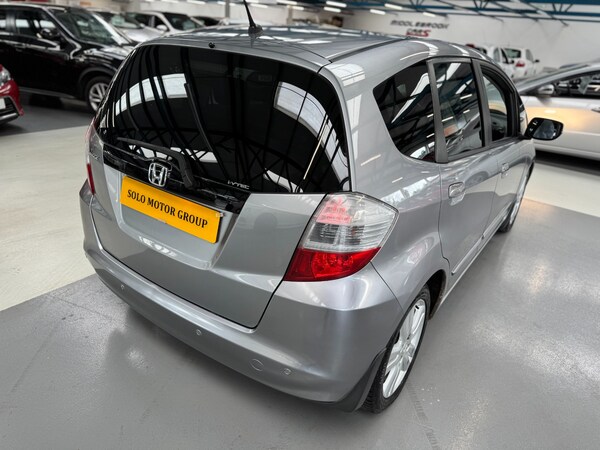 Used Honda Jazz 2010 for sale - 74760299: Photo 18