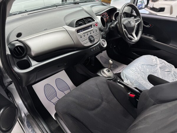 Used Honda Jazz 2010 for sale - 74760299: Photo 25
