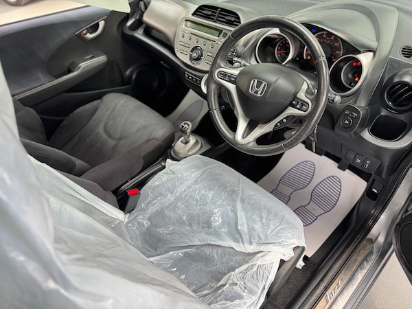 Used Honda Jazz 2010 for sale - 74760299: Photo 3