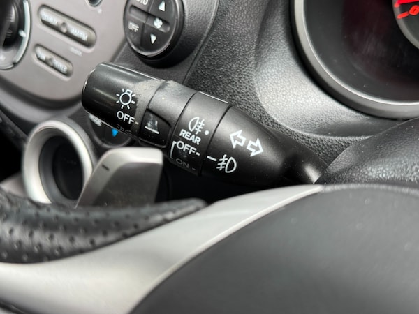 Used Honda Jazz 2010 for sale - 74760299: Photo 41