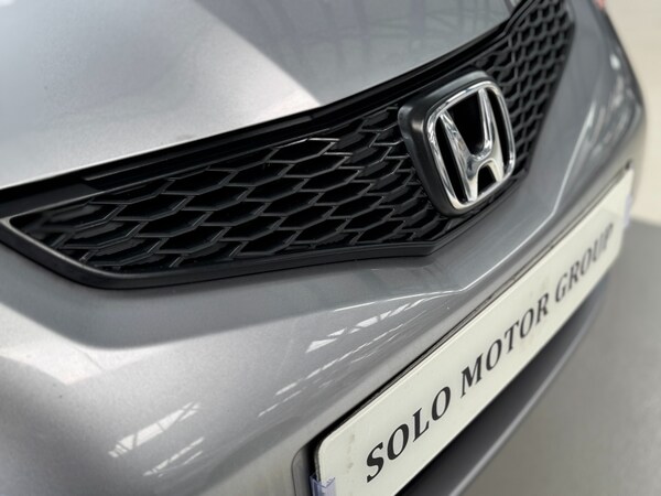 Used Honda Jazz 2010 for sale - 74760299: Photo 69