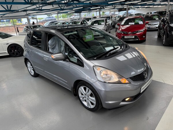 Used Honda Jazz 2010 for sale - 74760299: Photo 75