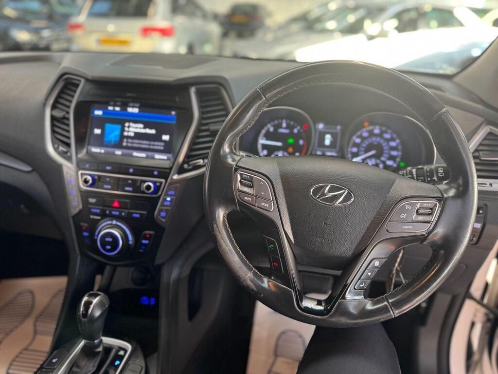 Used Hyundai Santa Fe 2016 for sale - 76776357: Photo 25