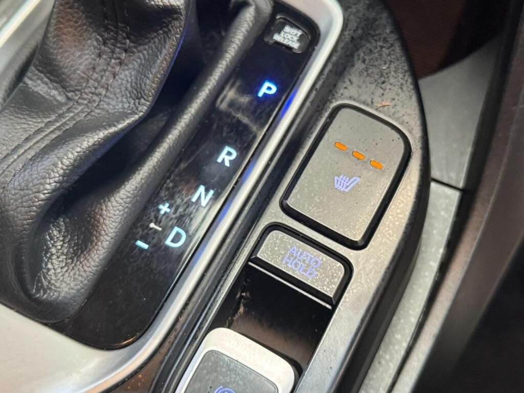 Used Hyundai Santa Fe 2016 for sale - 76776357: Photo 35