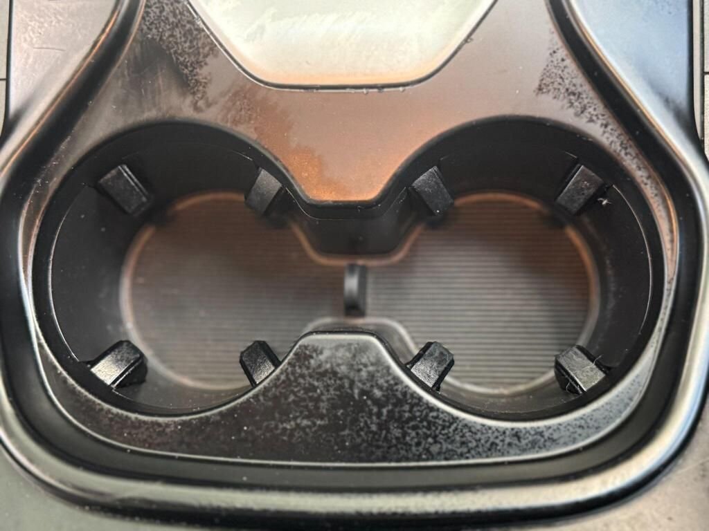 Used Hyundai Santa Fe 2016 for sale - 76776357: Photo 36