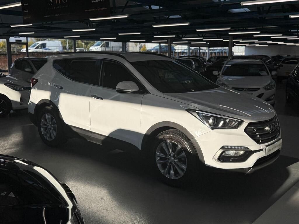 Used Hyundai Santa Fe 2016 for sale - 76776357: Photo 4