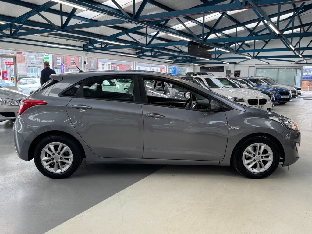 Used Hyundai i30 2013 for sale - 78044080: Photo 18