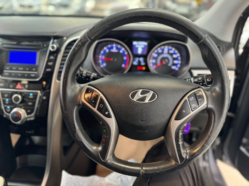 Used Hyundai i30 2013 for sale - 78044080: Photo 40