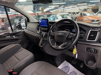 Used Ford Tourneo Custom 2020 for sale - 79322755: Photo