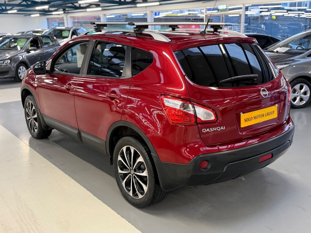 Used Nissan Qashqai 2012 for sale - 76820725: Photo 2