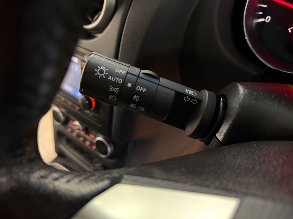 Used Nissan Qashqai 2012 for sale - 76820725: Photo 25