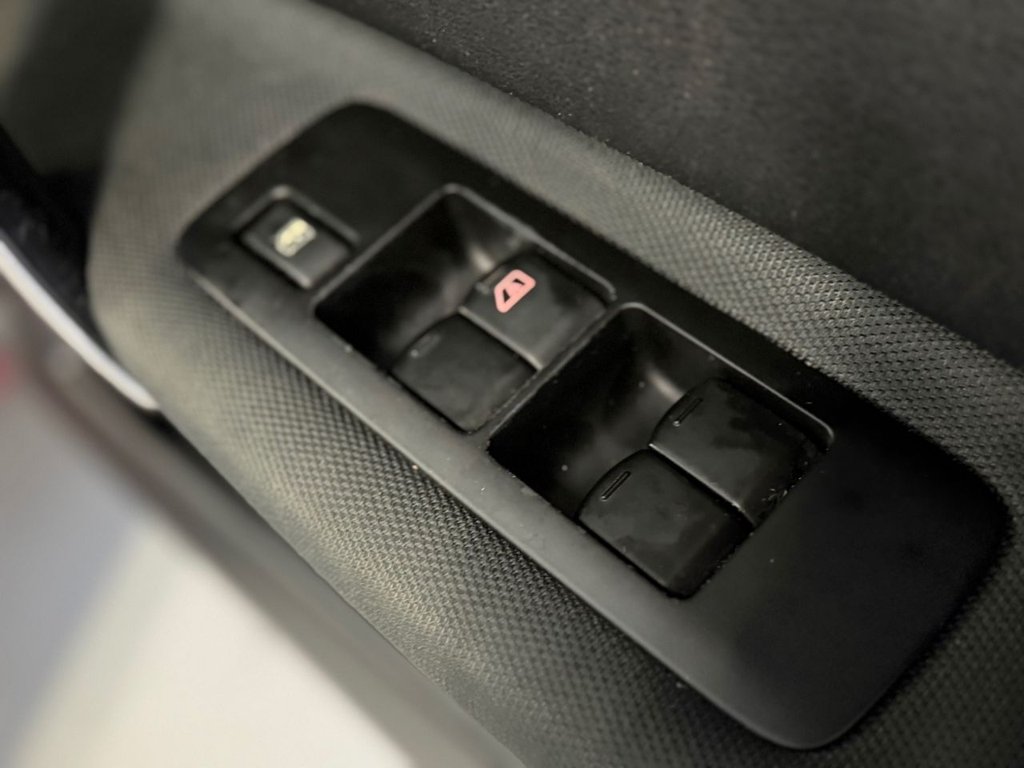 Used Nissan Qashqai 2012 for sale - 76820725: Photo 30