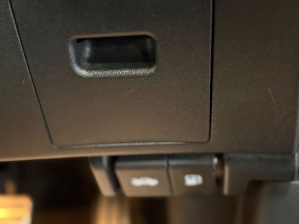 Used Nissan Qashqai 2012 for sale - 76820725: Photo 40