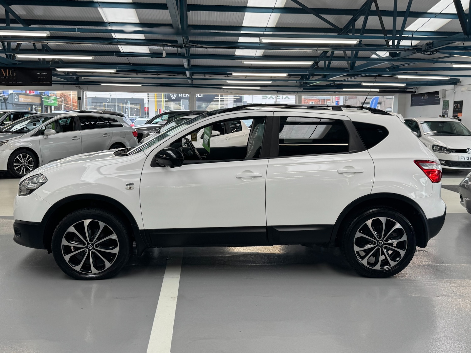 Used Nissan Qashqai 2013 for sale - 76320465: Photo 11