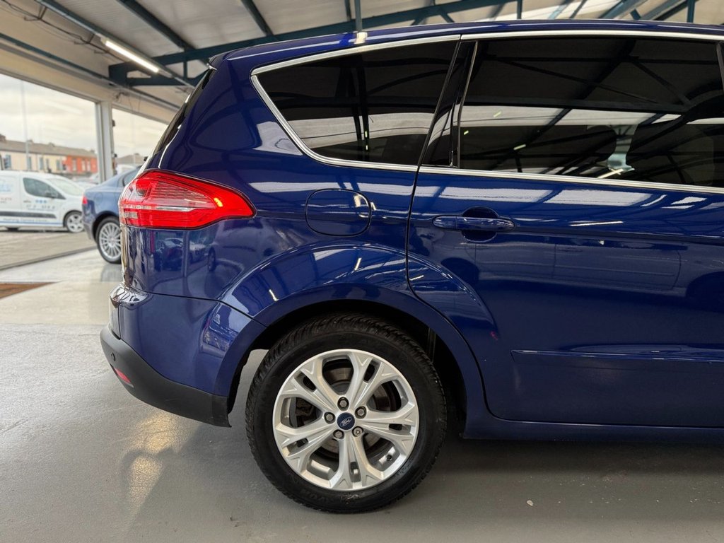 Used Ford S-Max 2013 for sale - 77301899: Photo 19