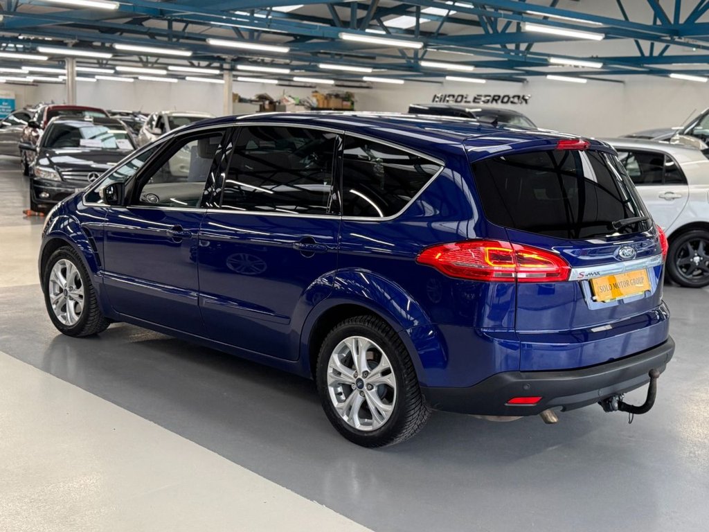 Used Ford S-Max 2013 for sale - 77301899: Photo 2