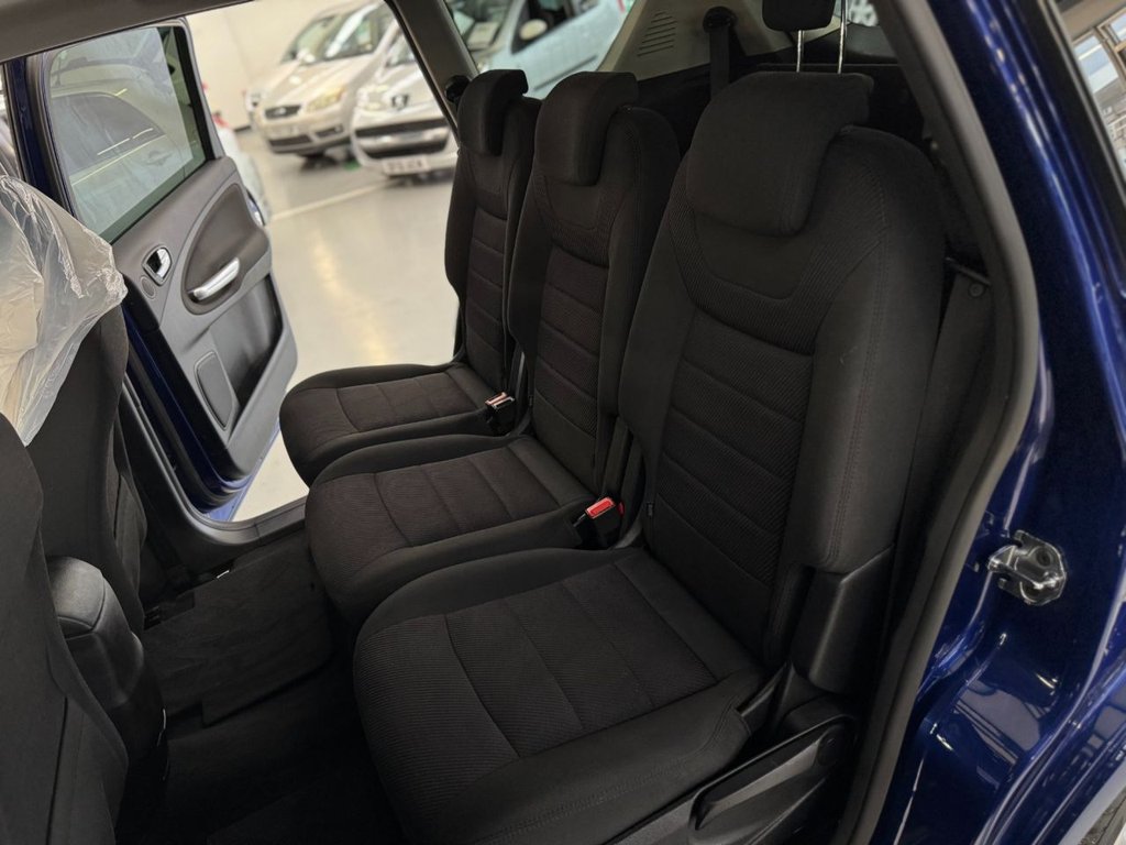 Used Ford S-Max 2013 for sale - 77301899: Photo 27