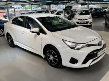 2017 (67) - 1.6 D-4D Active Euro 6 4dr