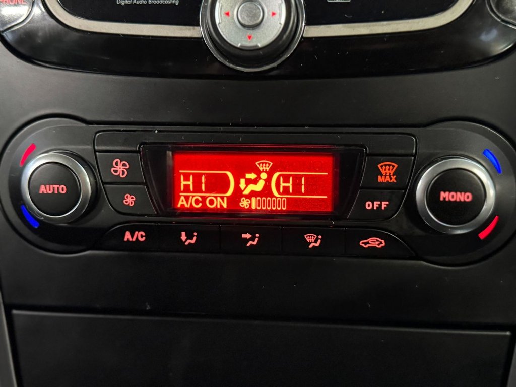 Used Ford Mondeo 2012 for sale - 78056225: Photo 35