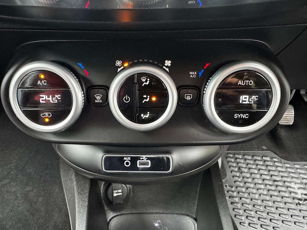 Used Fiat 500X 2016 for sale - 76278150: Photo 16