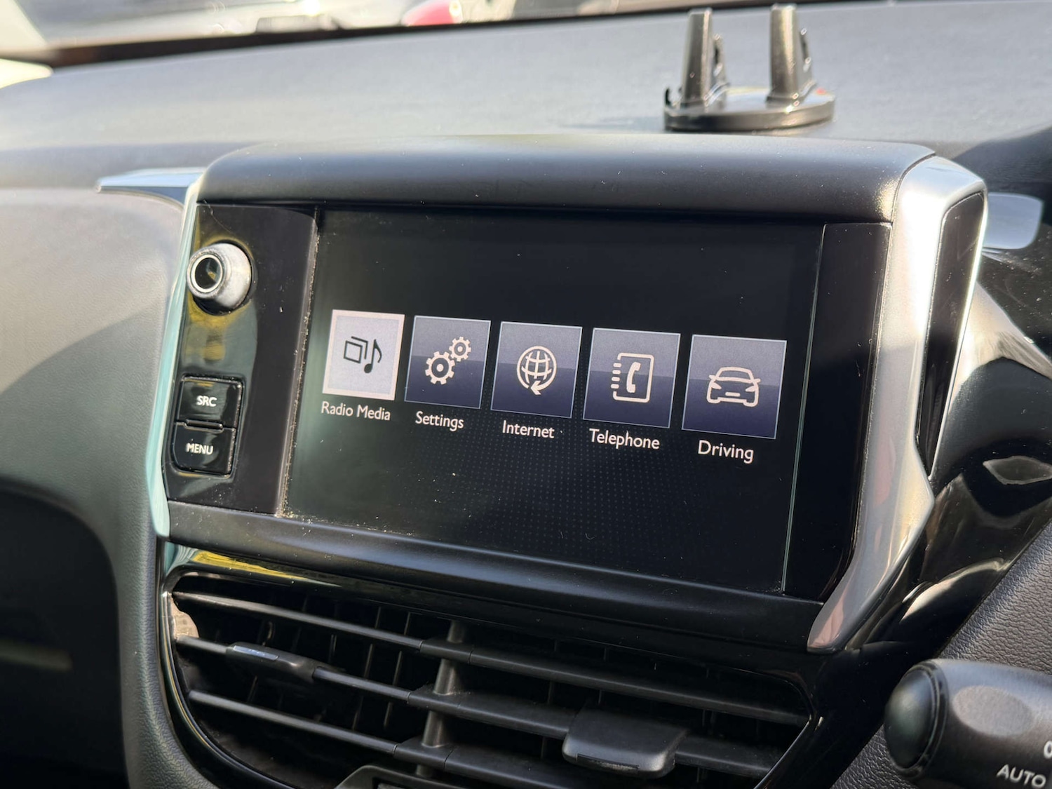 Used Peugeot 208 2015 for sale - 78179610: Photo 15