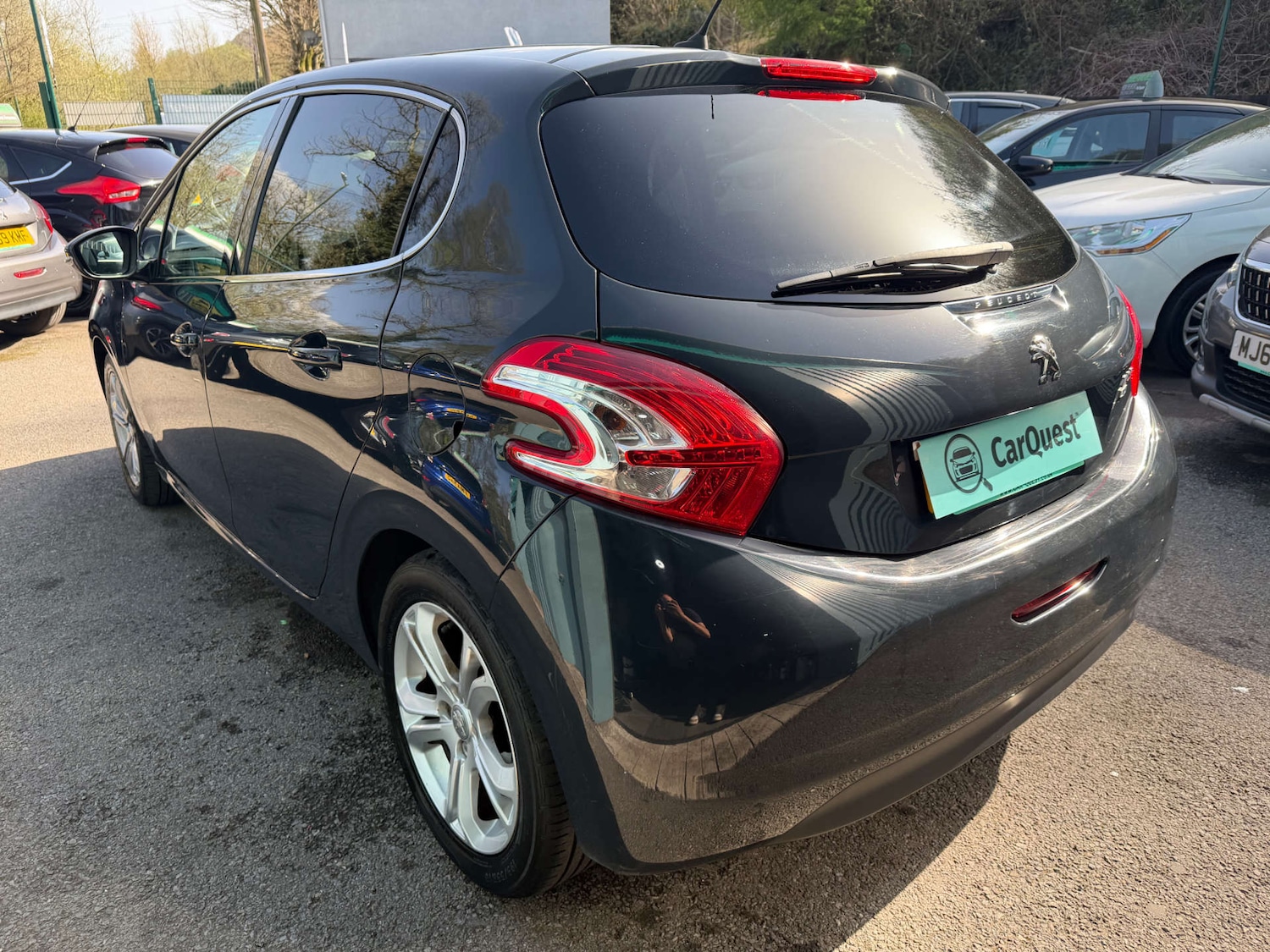 Used Peugeot 208 2015 for sale - 78179610: Photo 9