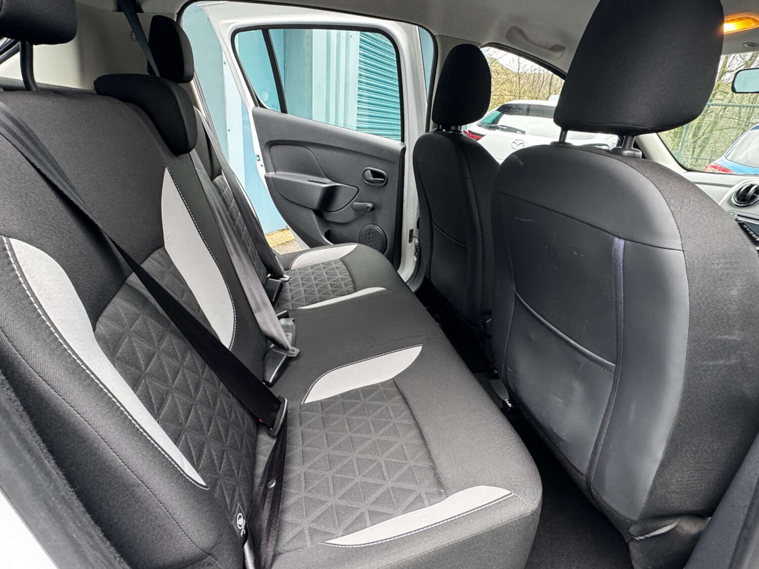 Used Dacia Sandero Stepway 2015 for sale - 77535128: Photo 18