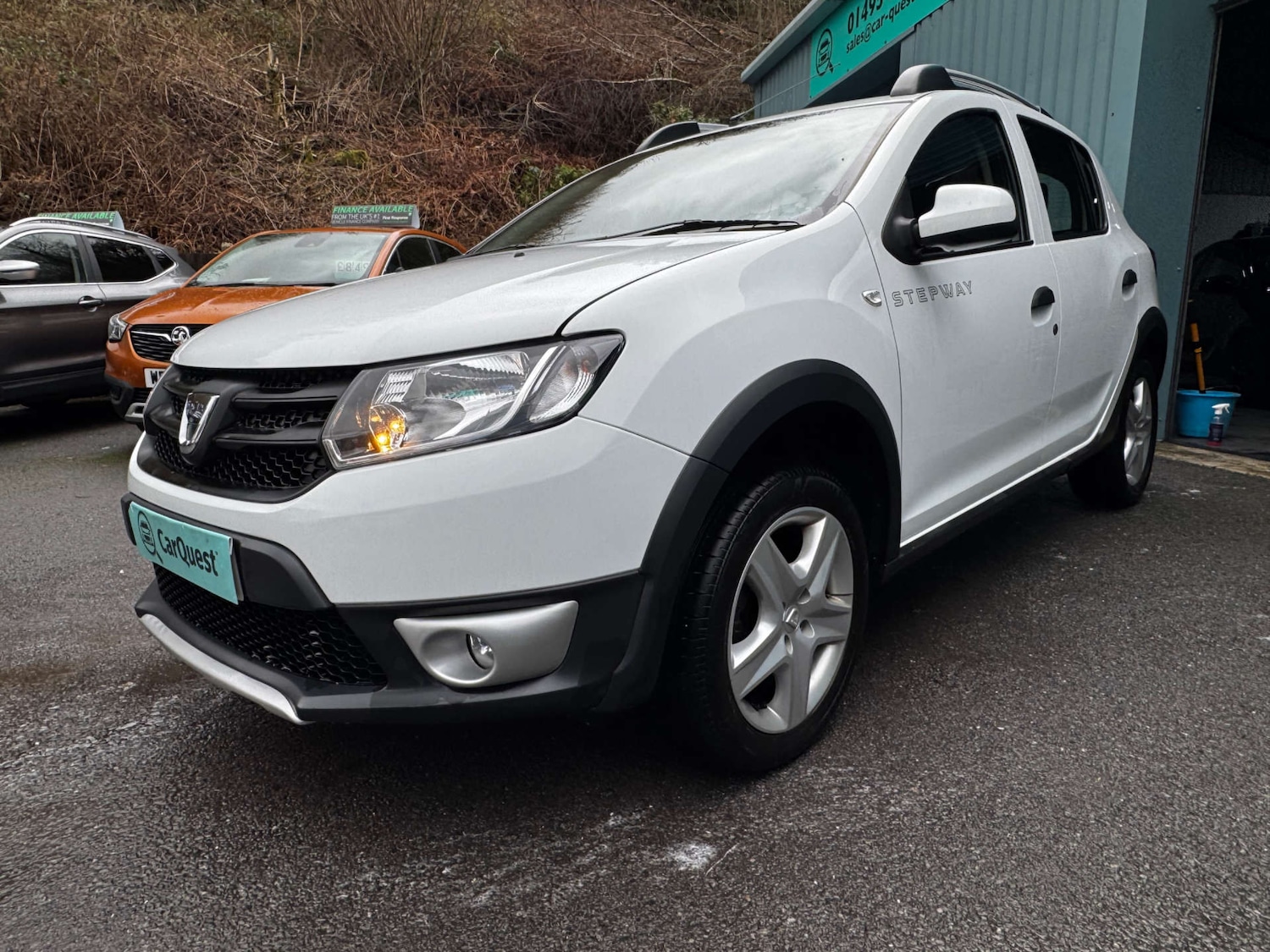 Used Dacia Sandero Stepway 2015 for sale - 77535128: Photo 3