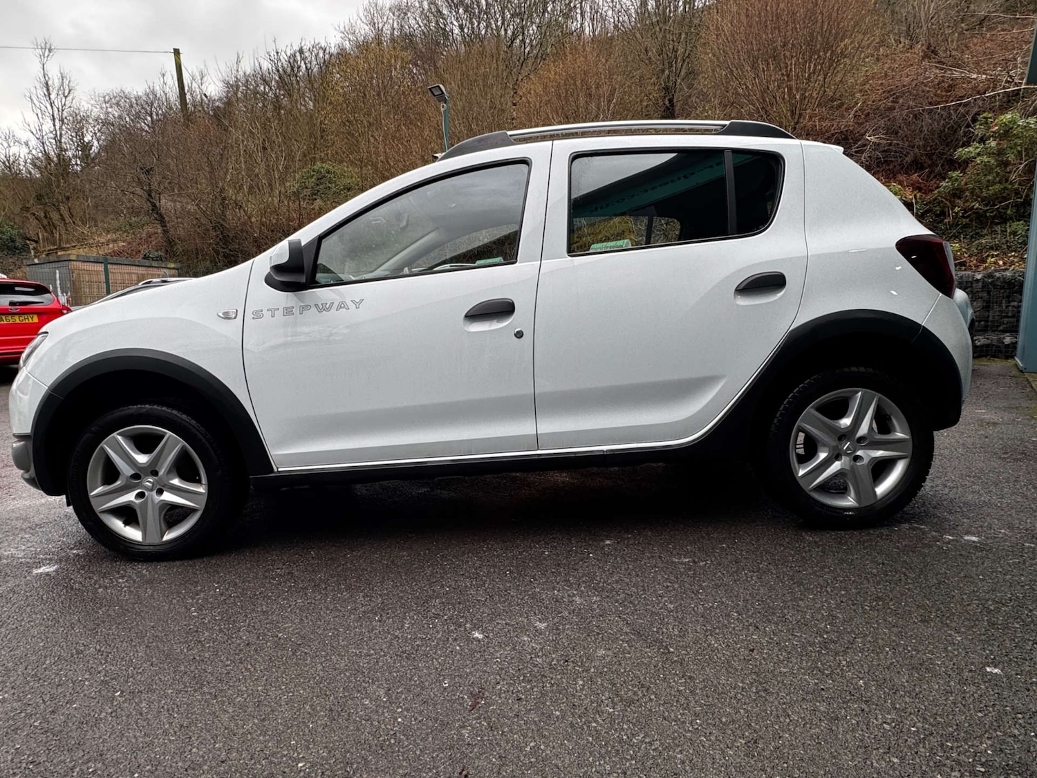Used Dacia Sandero Stepway 2015 for sale - 77535128: Photo 5