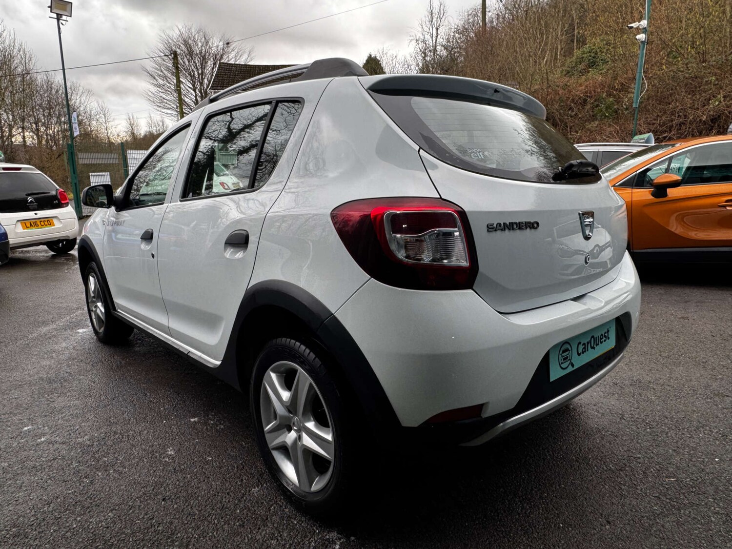 Used Dacia Sandero Stepway 2015 for sale - 77535128: Photo 8