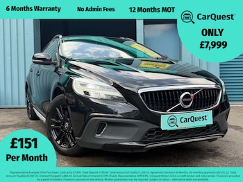 Used Volvo V40 2016 for sale - 79301039: Photo