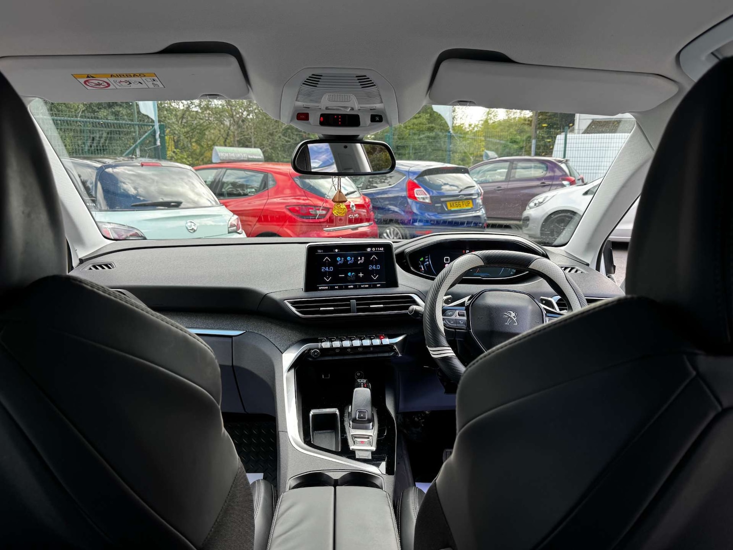 Used Peugeot 3008 2017 for sale - 76354244: Photo 11