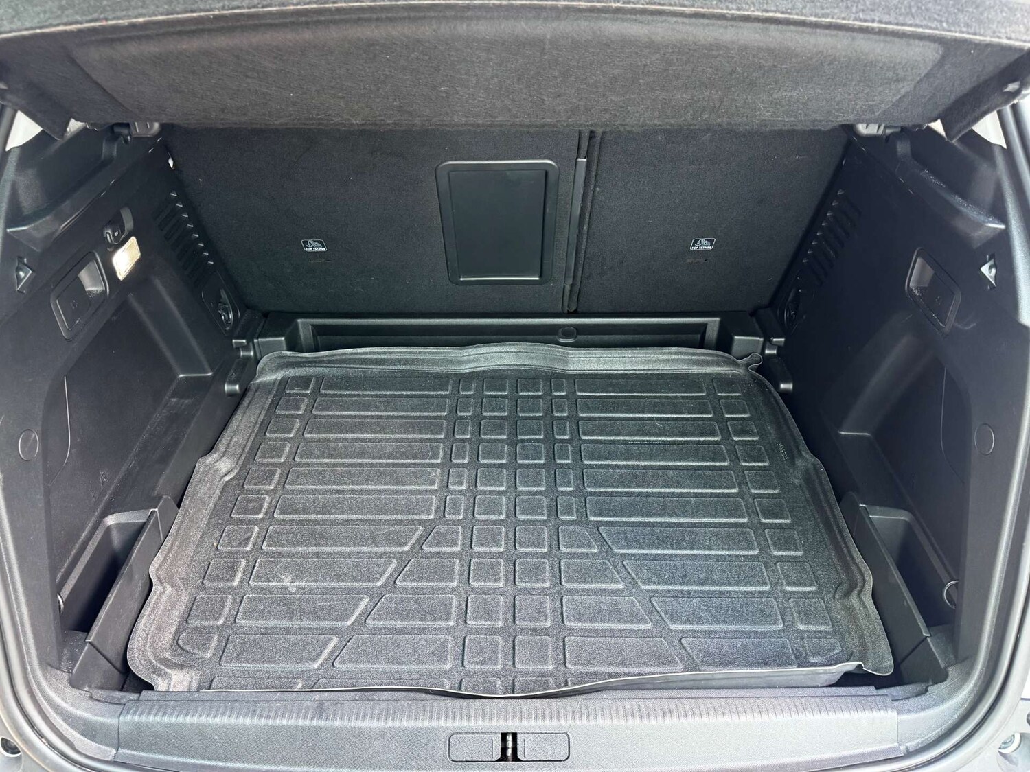 Used Peugeot 3008 2017 for sale - 76354244: Photo 19