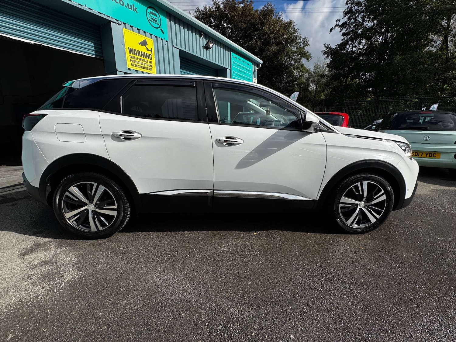 Used Peugeot 3008 2017 for sale - 76354244: Photo 7