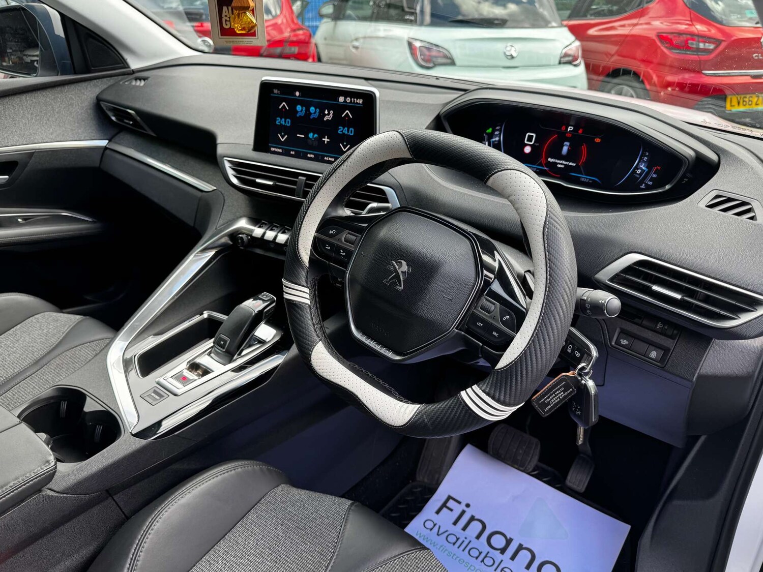 Used Peugeot 3008 2017 for sale - 76354244: Photo 8