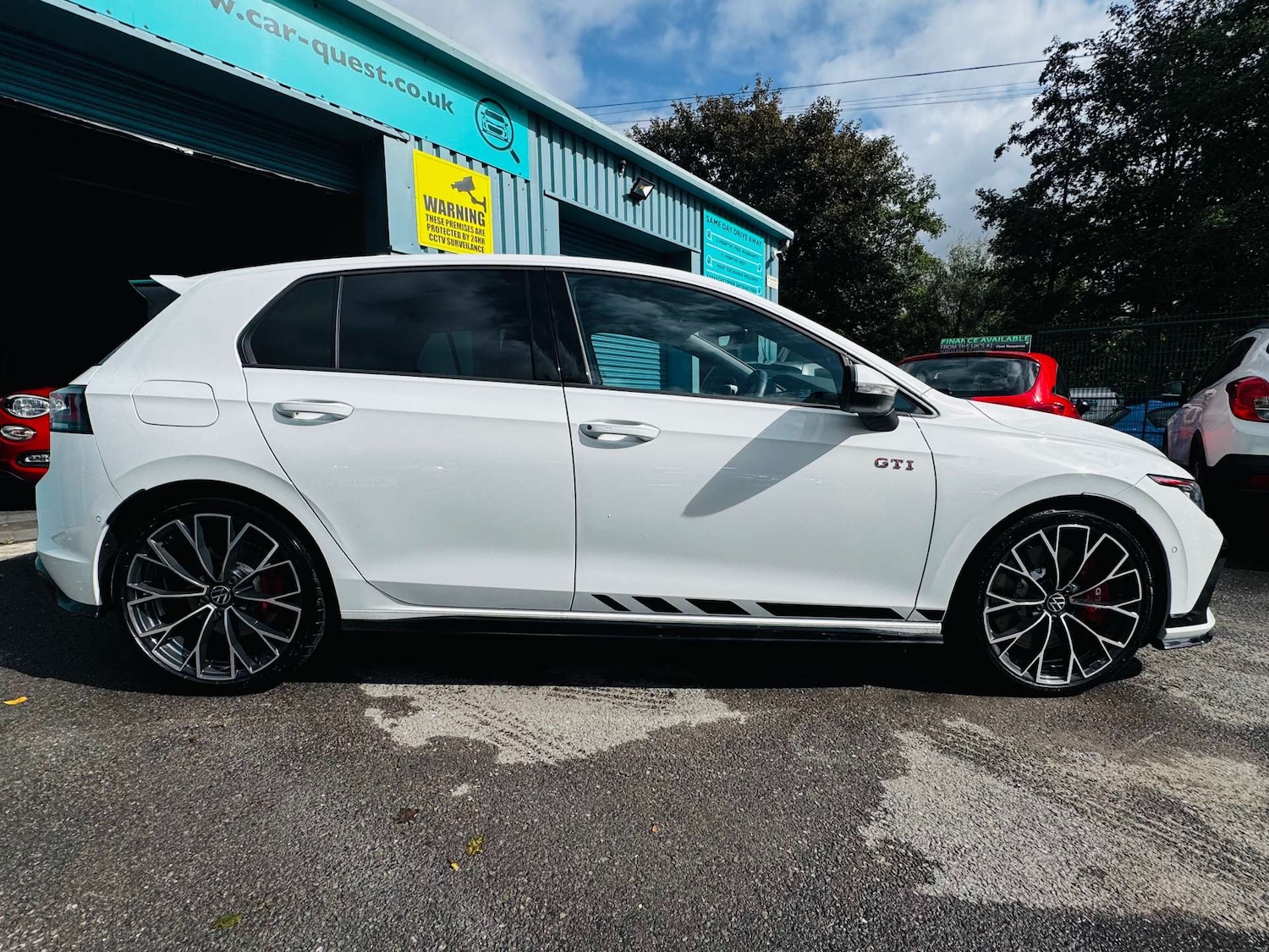 Used Volkswagen Golf 2025 for sale - 77129079: Photo 10