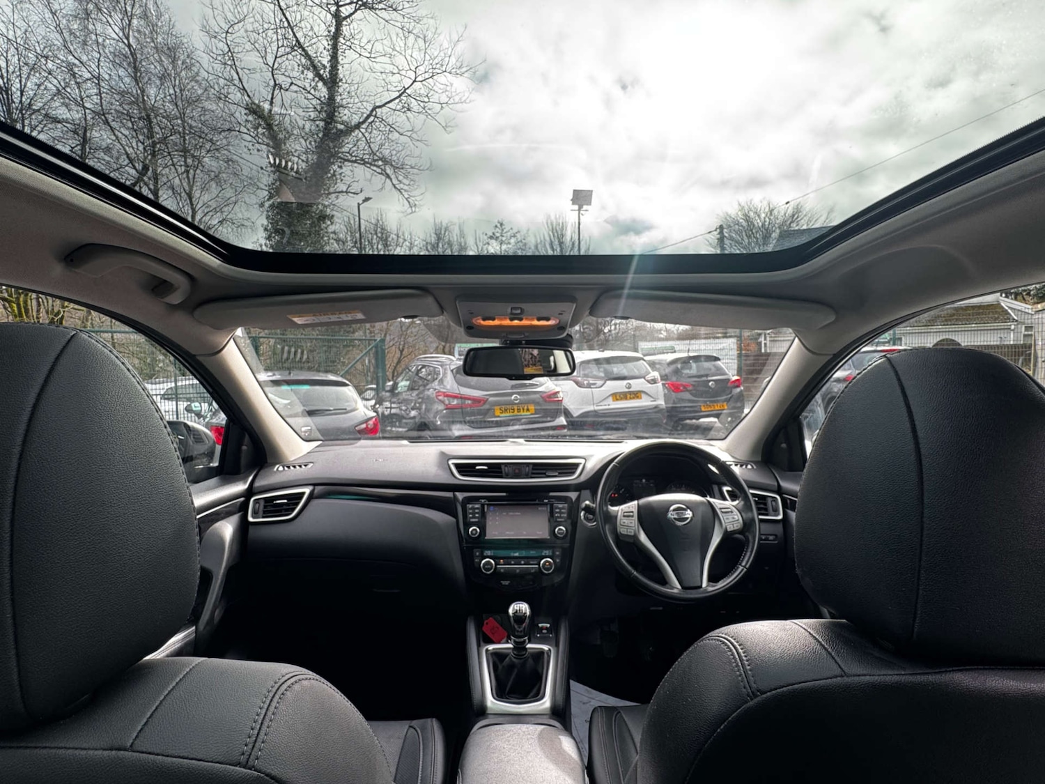 Used Nissan Qashqai 2017 for sale - 77690655: Photo 11