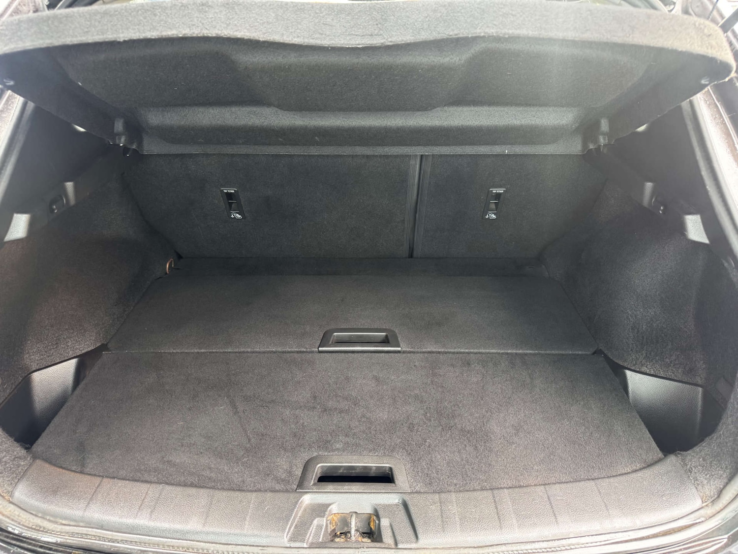 Used Nissan Qashqai 2017 for sale - 77690655: Photo 23