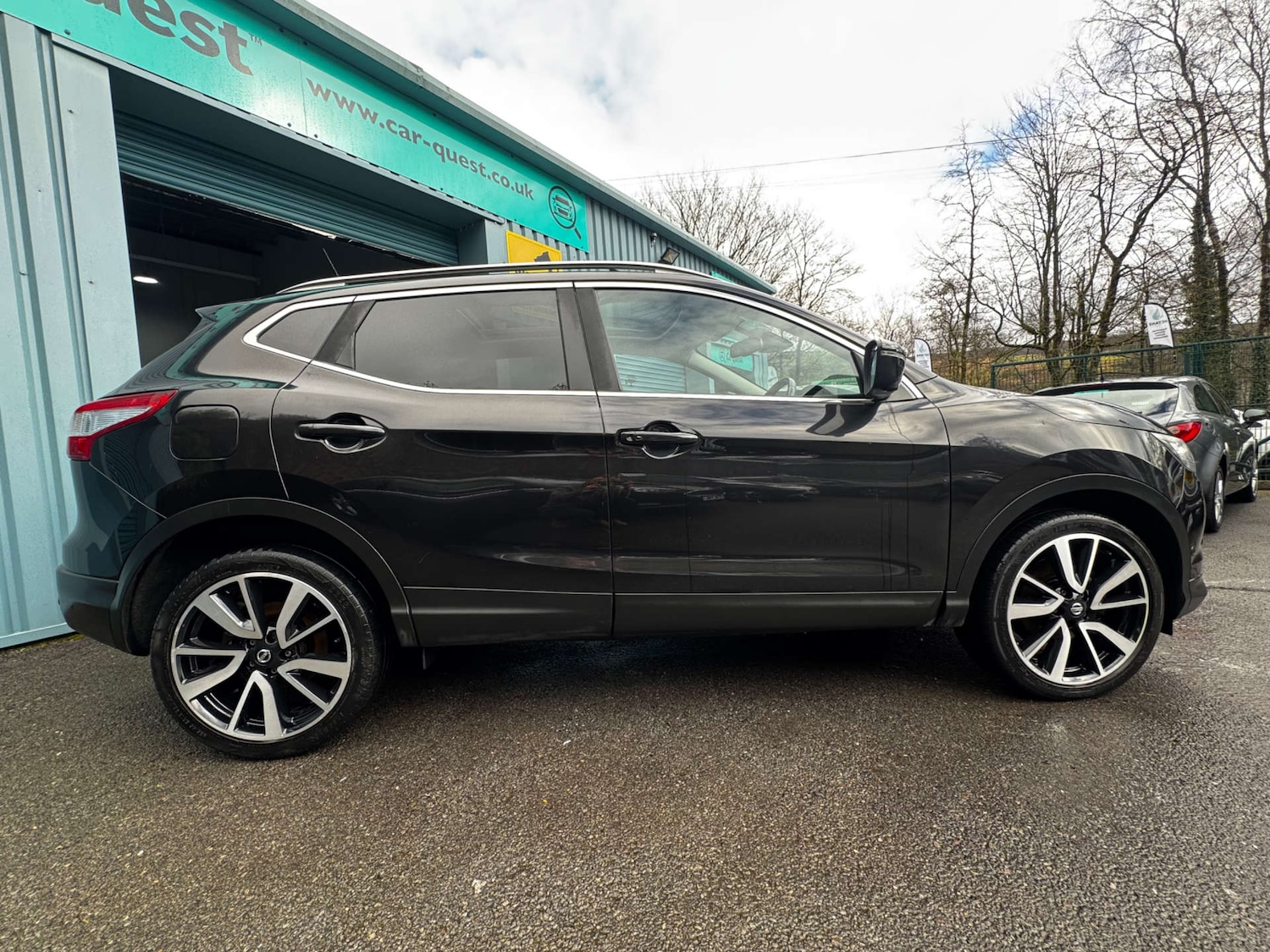 Used Nissan Qashqai 2017 for sale - 77690655: Photo 9